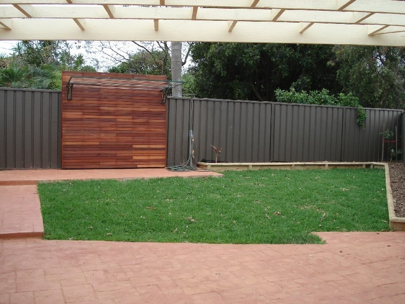 2 Bates Avenue, South Wentworthville NSW 2145