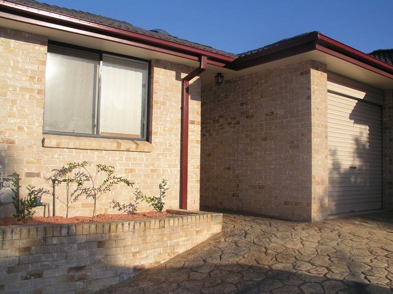3/8-12 Fitzwilliam Road, Old Toongabbie NSW 2146