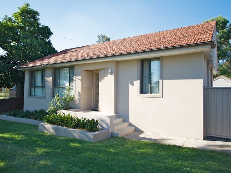 43 Brewer Crescent, South Wentworthville NSW 2145