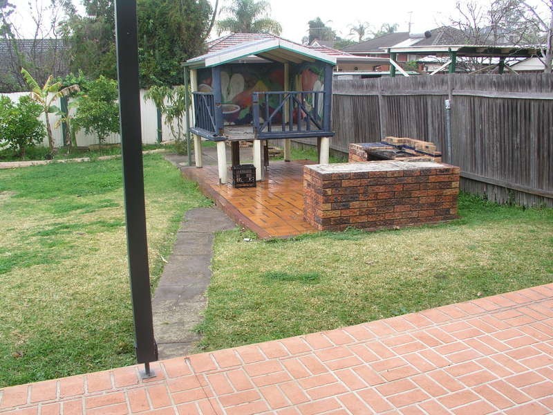 61 Damien Avenue, Greystanes NSW 2145