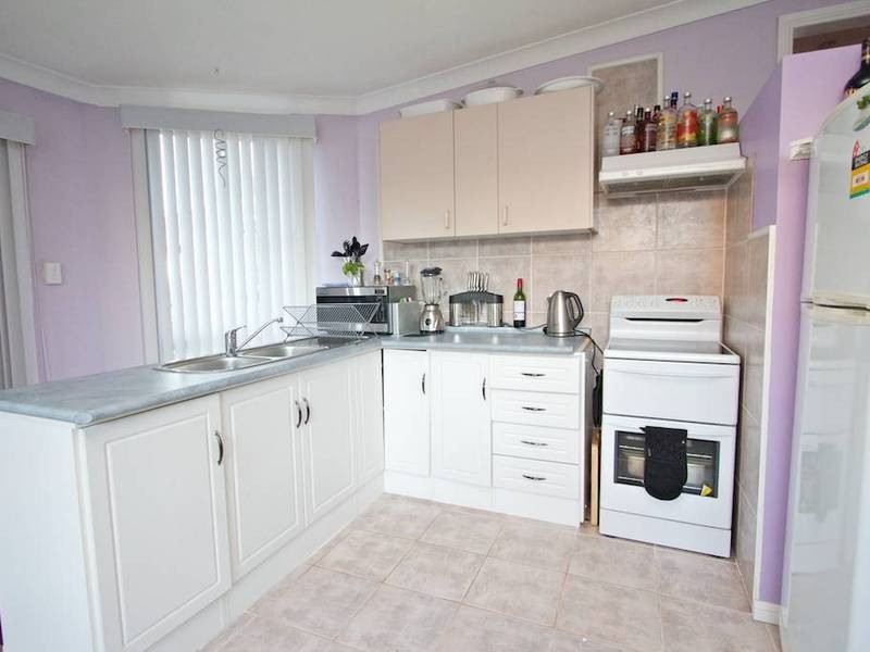 11 Michelle Drive, Constitution Hill NSW 2145