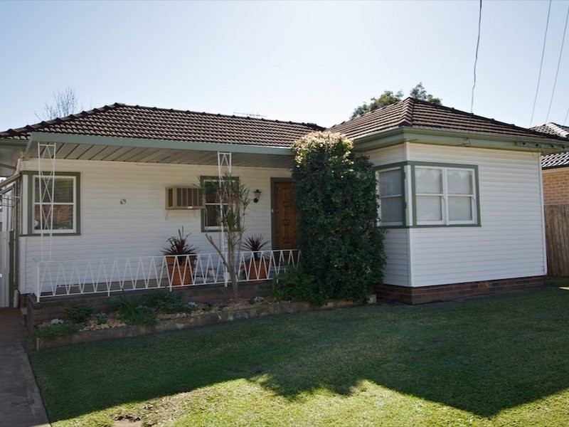 69 Essington Street, Wentworthville NSW 2145