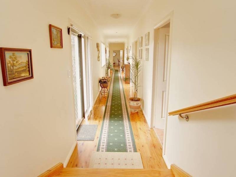 1 Tungarra Rd, Girraween NSW 2145