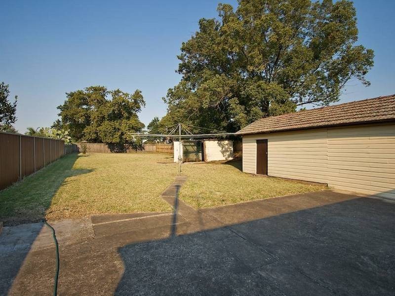 27 Hill Street, Wentworthville NSW 2145