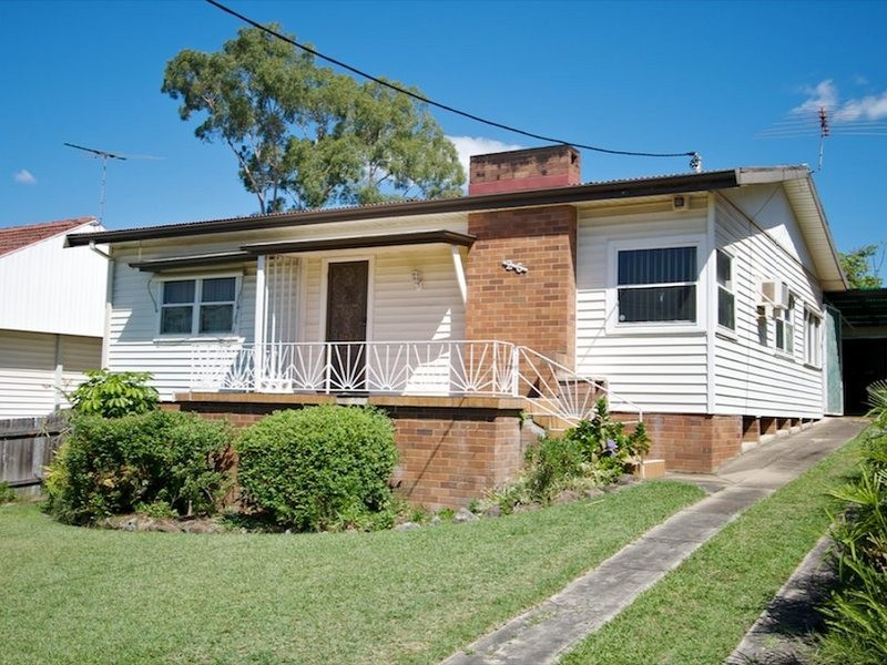 26 Bringelly Avenue, Pendle Hill NSW 2145