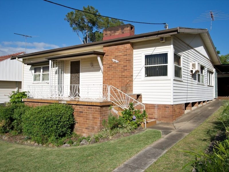 26 Bringelly Avenue, Pendle Hill NSW 2145