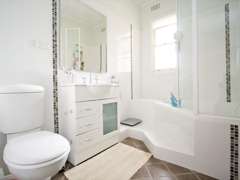 15 Burra Street, Pendle Hill NSW 2145