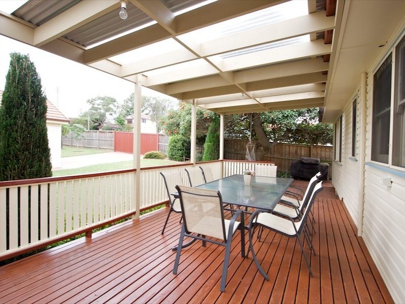 15 Burra Street, Pendle Hill NSW 2145