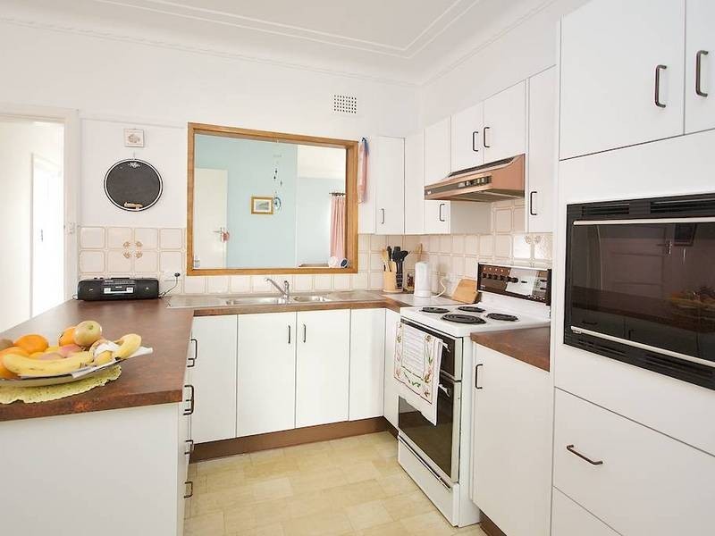 12 Springdale Rd, Wentworthville NSW 2145