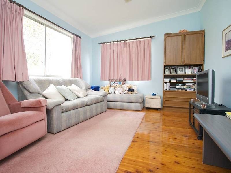 12 Springdale Rd, Wentworthville NSW 2145