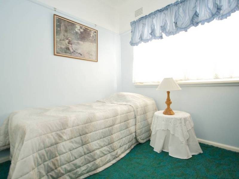 12 Springdale Rd, Wentworthville NSW 2145