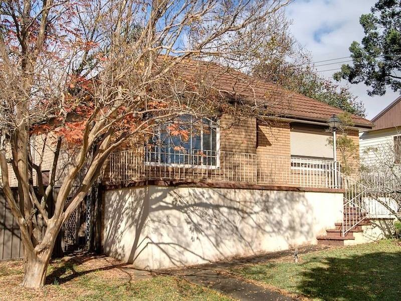 17 Bogalara Road, Old Toongabbie NSW 2146