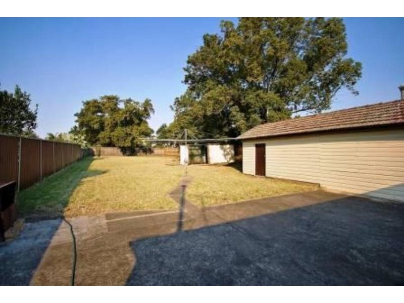 27 Hill Street, Wentworthville NSW 2145