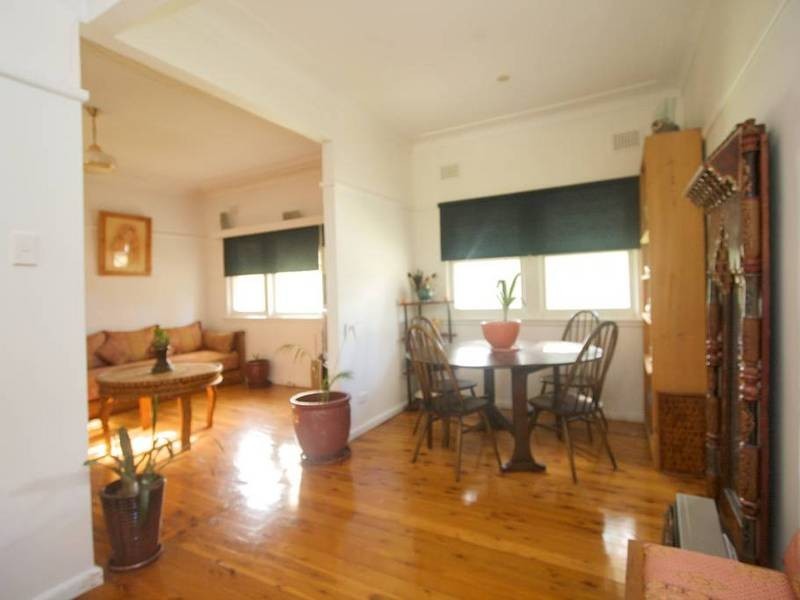 12 Hopkins Street, Wentworthville NSW 2145