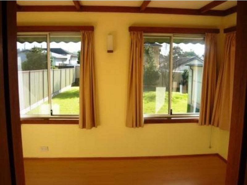 25 Wall Park Avenue, Seven Hills NSW 2147