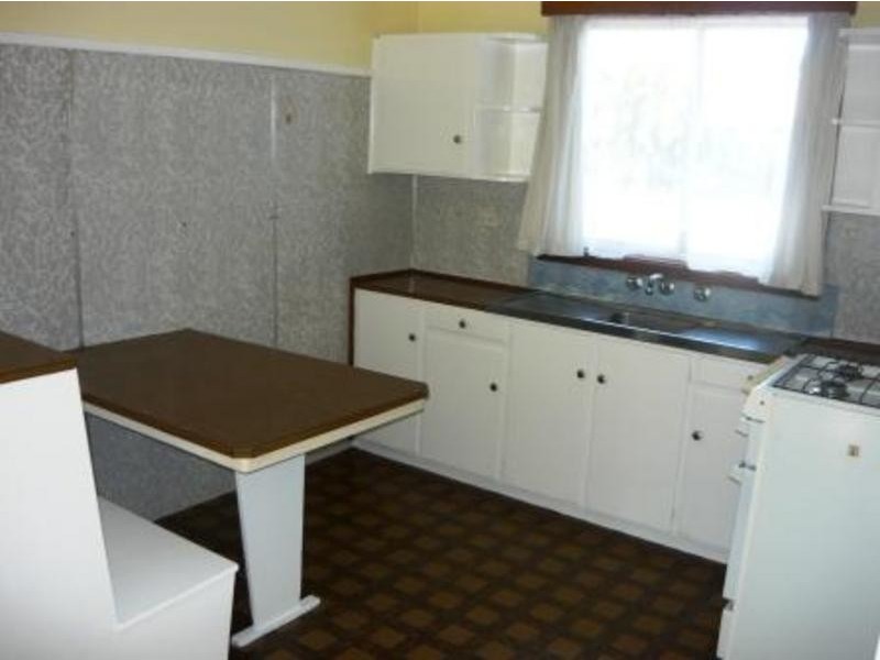 25 Wall Park Avenue, Seven Hills NSW 2147