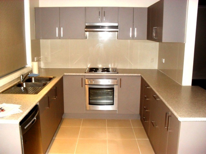 81 Picasso Crescent, Toongabbie NSW 2146