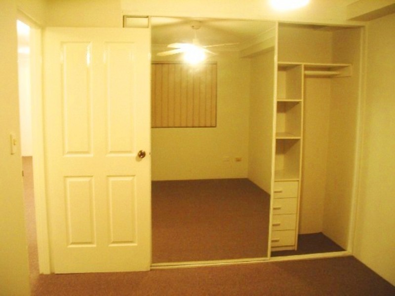 12/249 Dunmore Street, Pendle Hill NSW 2145