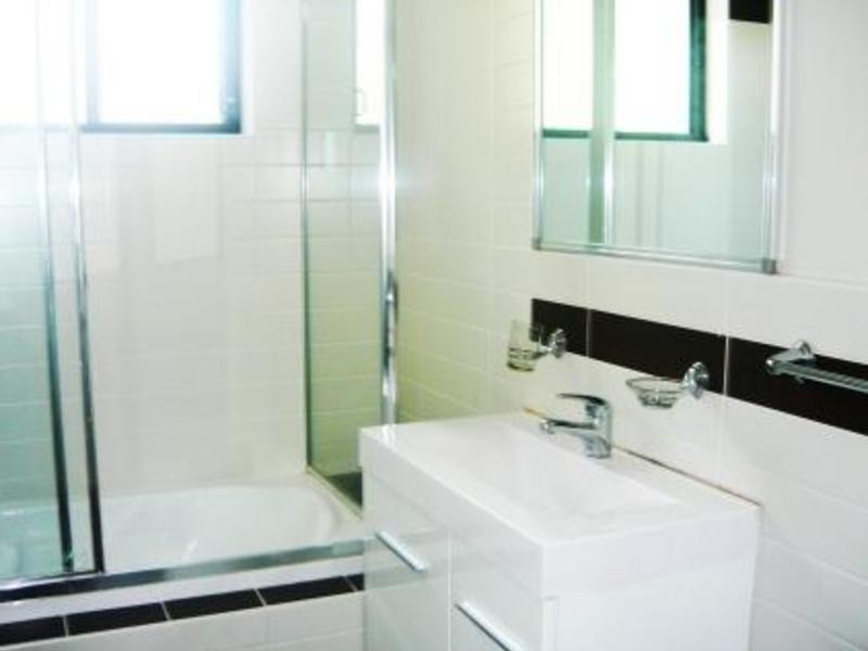 4/9 Wallace Street, Blacktown NSW 2148