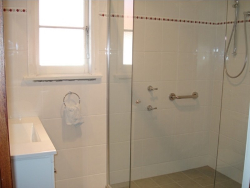 1 Cardigan Street, Guildford NSW 2161