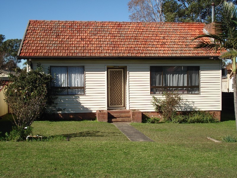 7 Jewelsford Road, Wentworthville NSW 2145