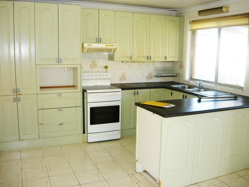 218 Girraween Road, Girraween NSW 2145