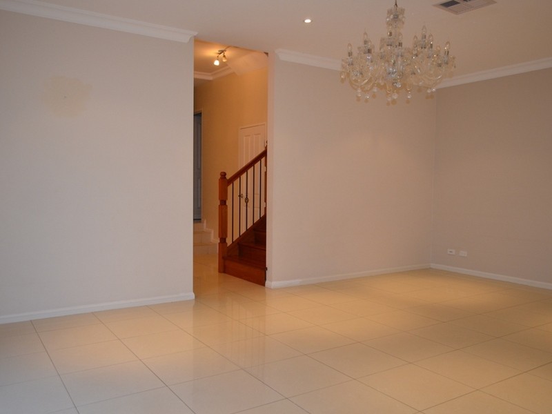 19A Springdale Avenue, Wentworthville NSW 2145