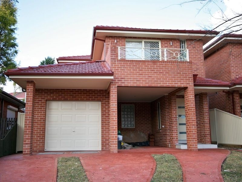 37A Wyena Road, Pendle Hill NSW 2145