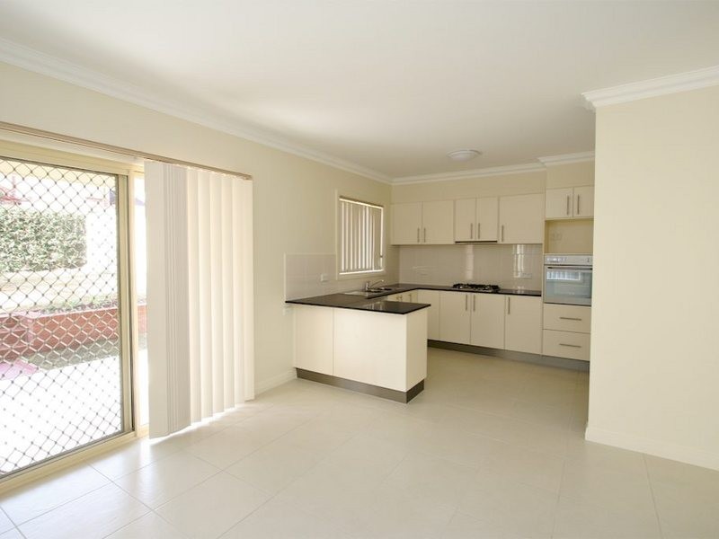 37A Wyena Road, Pendle Hill NSW 2145