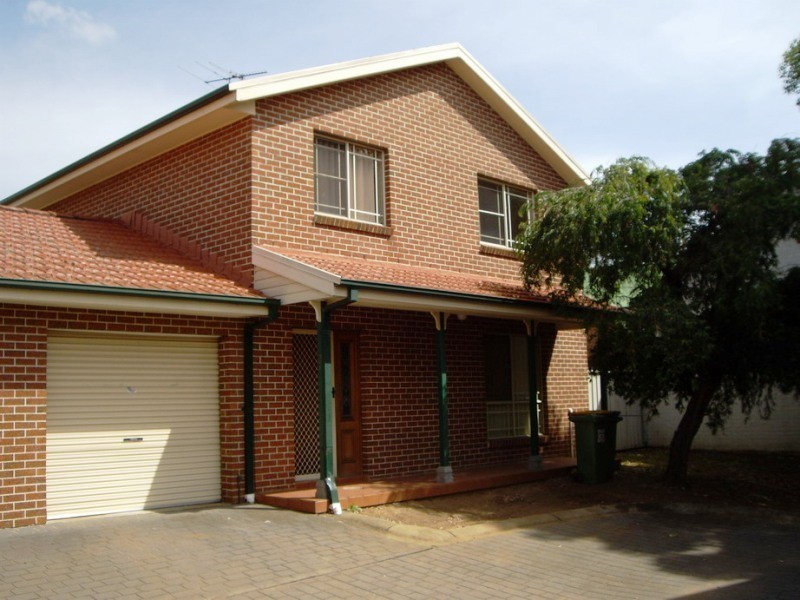 2/73A Wentworth Avenue, Wentworthville NSW 2145