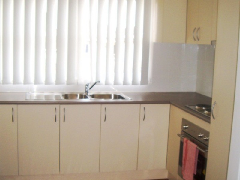 14 Pendle Way, Pendle Hill NSW 2145