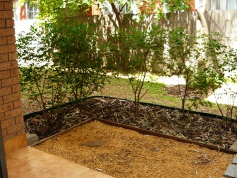 8/79-81 Lane Street, Wentworthville NSW 2145