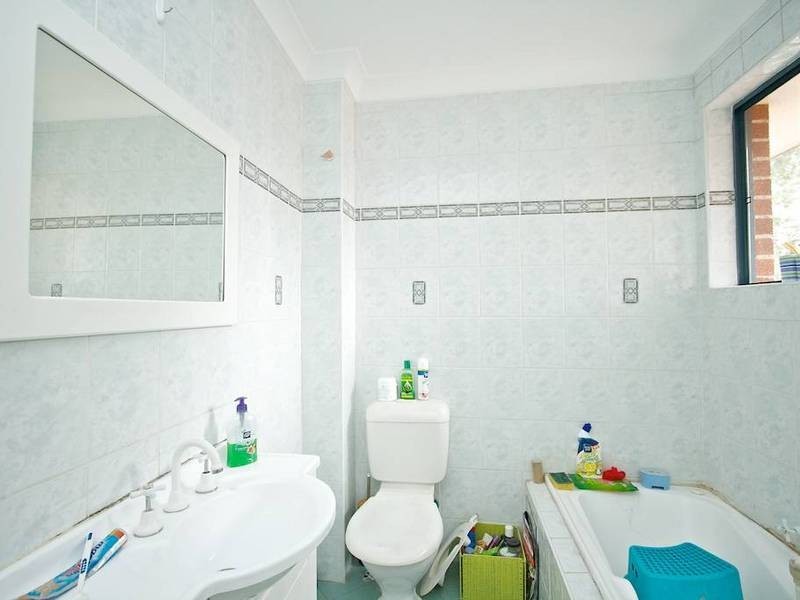 11/2-6 Mowle Street, Westmead NSW 2145