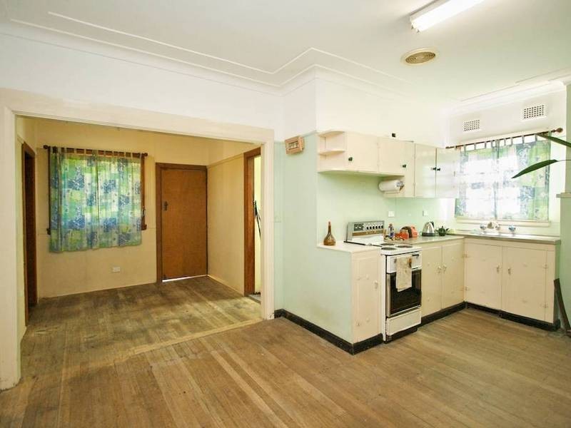 8 Yarbon Street, Wentworthville NSW 2145