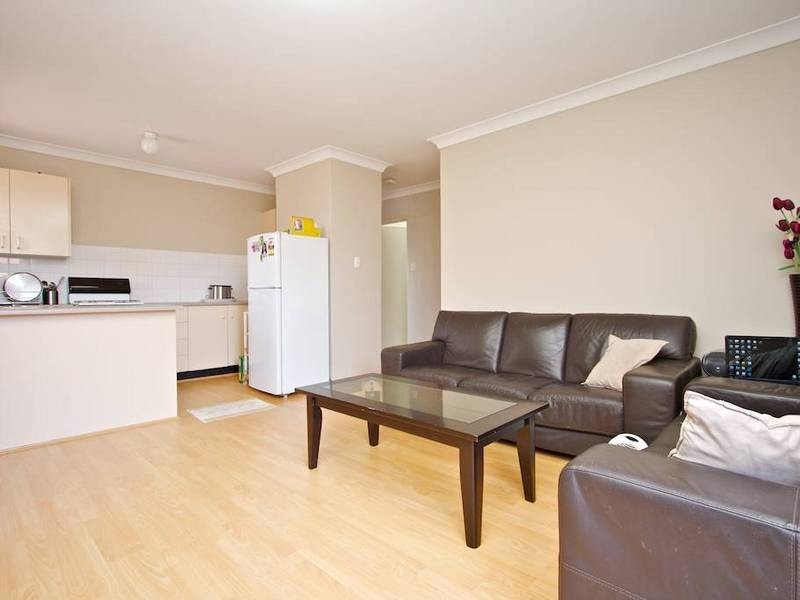 8/25-27 Lane Street, Wentworthville NSW 2145