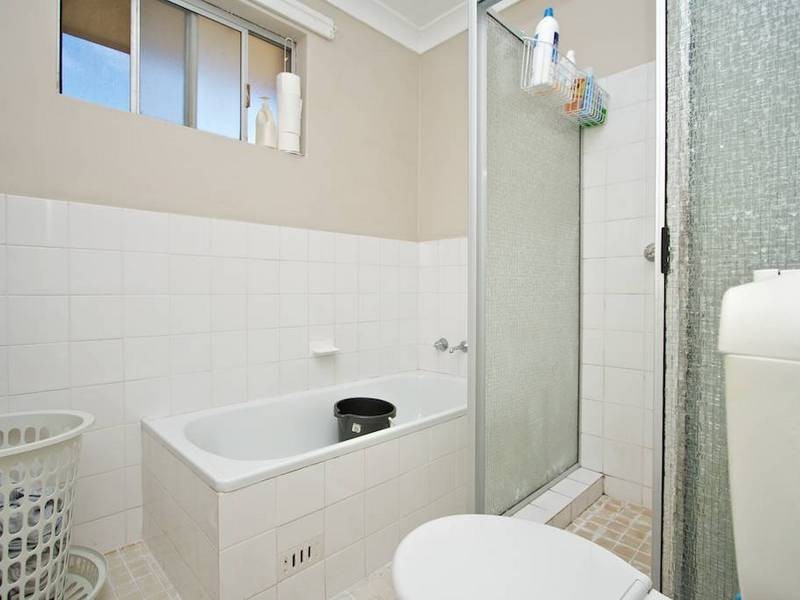 8/25-27 Lane Street, Wentworthville NSW 2145