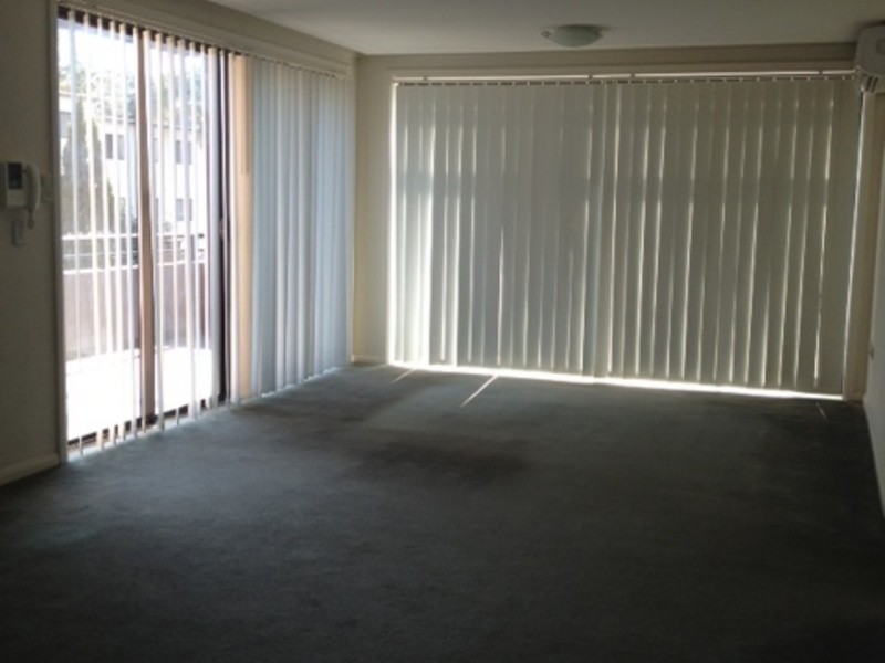 4/13-15 Howard Avenue, Northmead NSW 2152