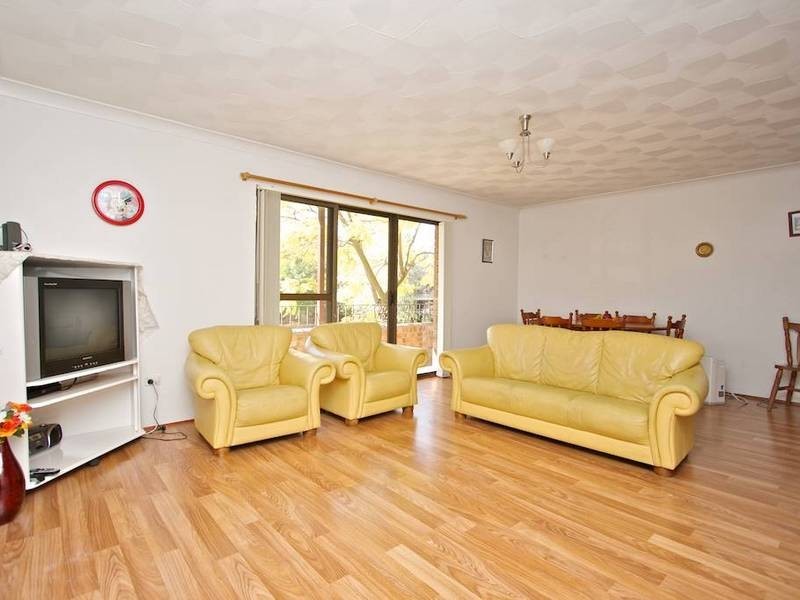 1/18-20 Helen Street, Westmead NSW 2145