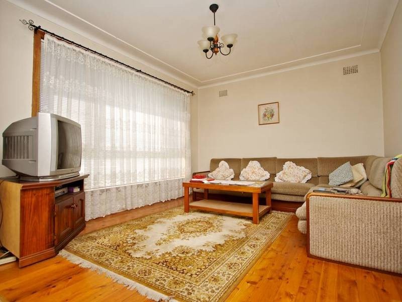 6 Todd Circle, Old Toongabbie NSW 2146