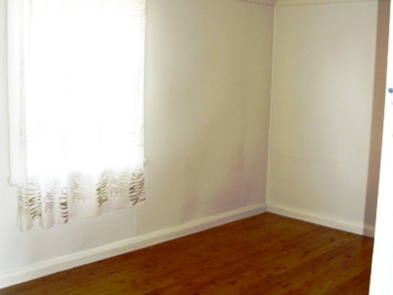 3 Ferndale Close, Wentworthville NSW 2145