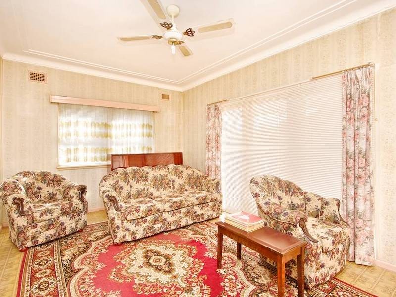 49 Emert Street, Wentworthville NSW 2145