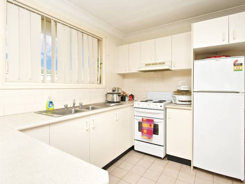 6/7 Rhonda Street, Pendle Hill NSW 2145