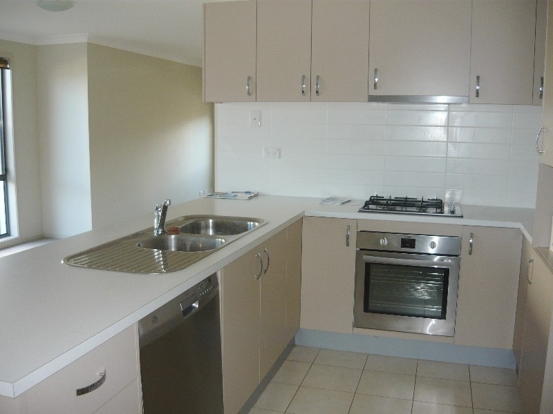 8 Somersby Circuit, Acacia Gardens NSW 2763