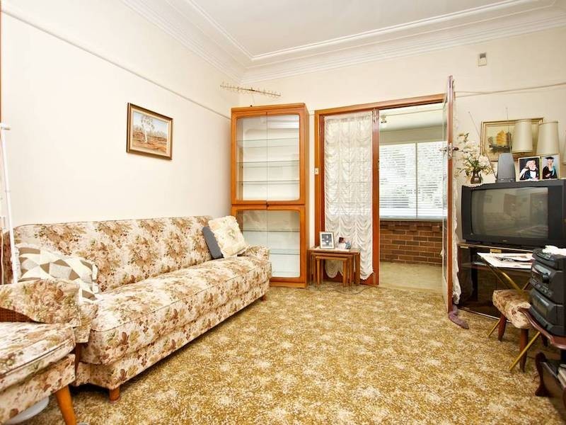 144 Dunmore Street, Wentworthville NSW 2145