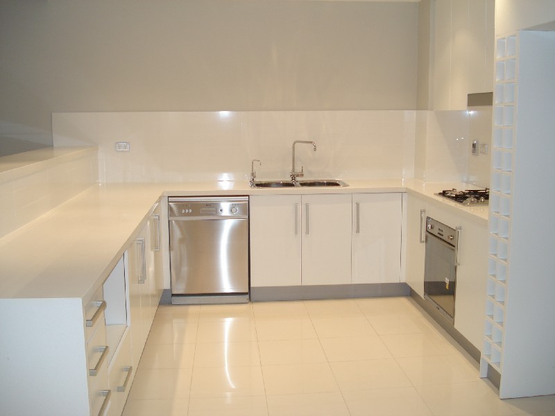 37/33 Cecil Avenue, Castle Hill NSW 2154