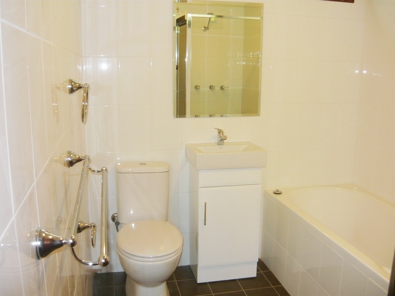 37 Mount Street, Constitution Hill NSW 2145