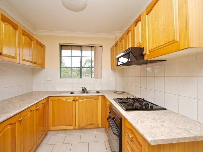 Pendle Hill NSW 2145