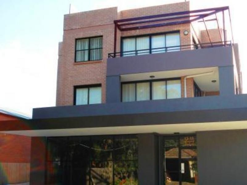 3/13-15 Howard Avenue, Northmead NSW 2152