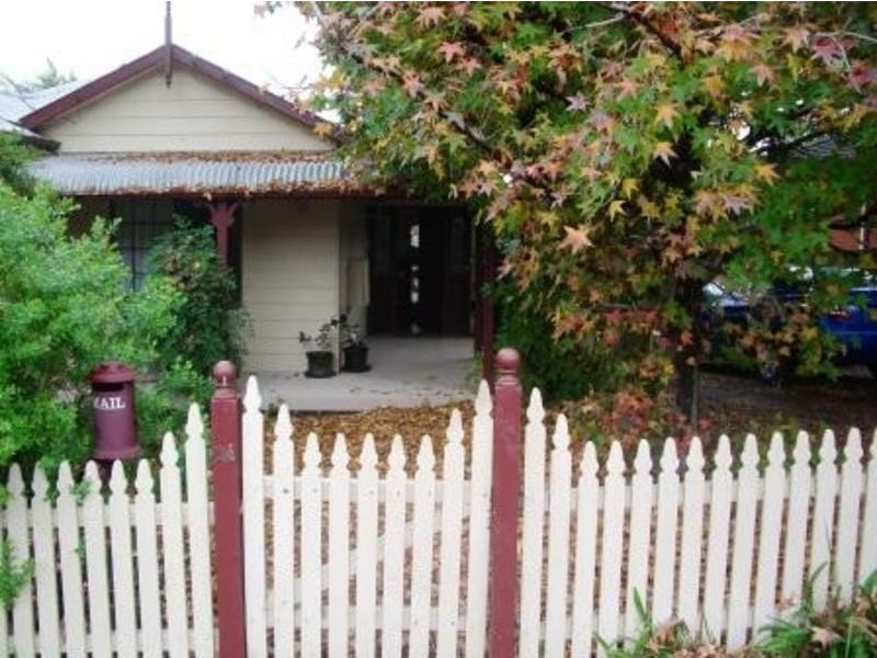 24 Constitution Road, Constitution Hill NSW 2145