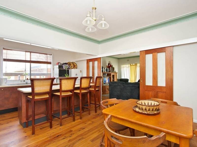 6 Calga Place, Toongabbie NSW 2146